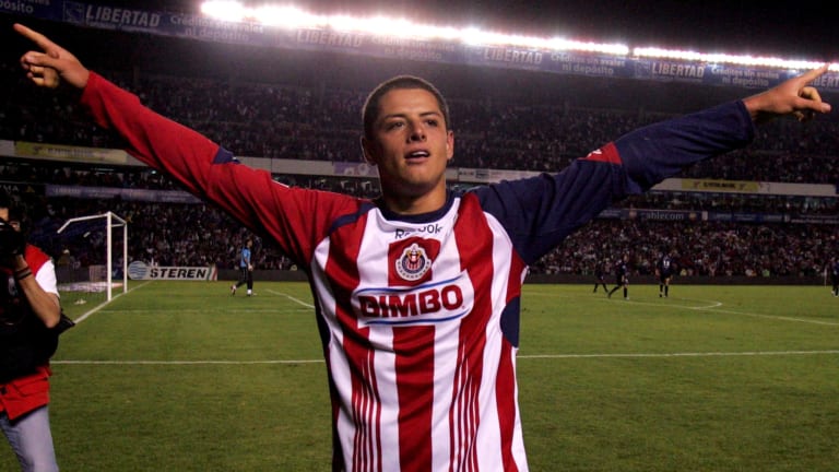 Chicharito revela la posible fecha de cierre de su fichaje con Chivas en la Liga MX